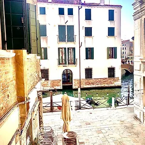 Appartamento Apartament Paradise 1&&&&&, Venezia
