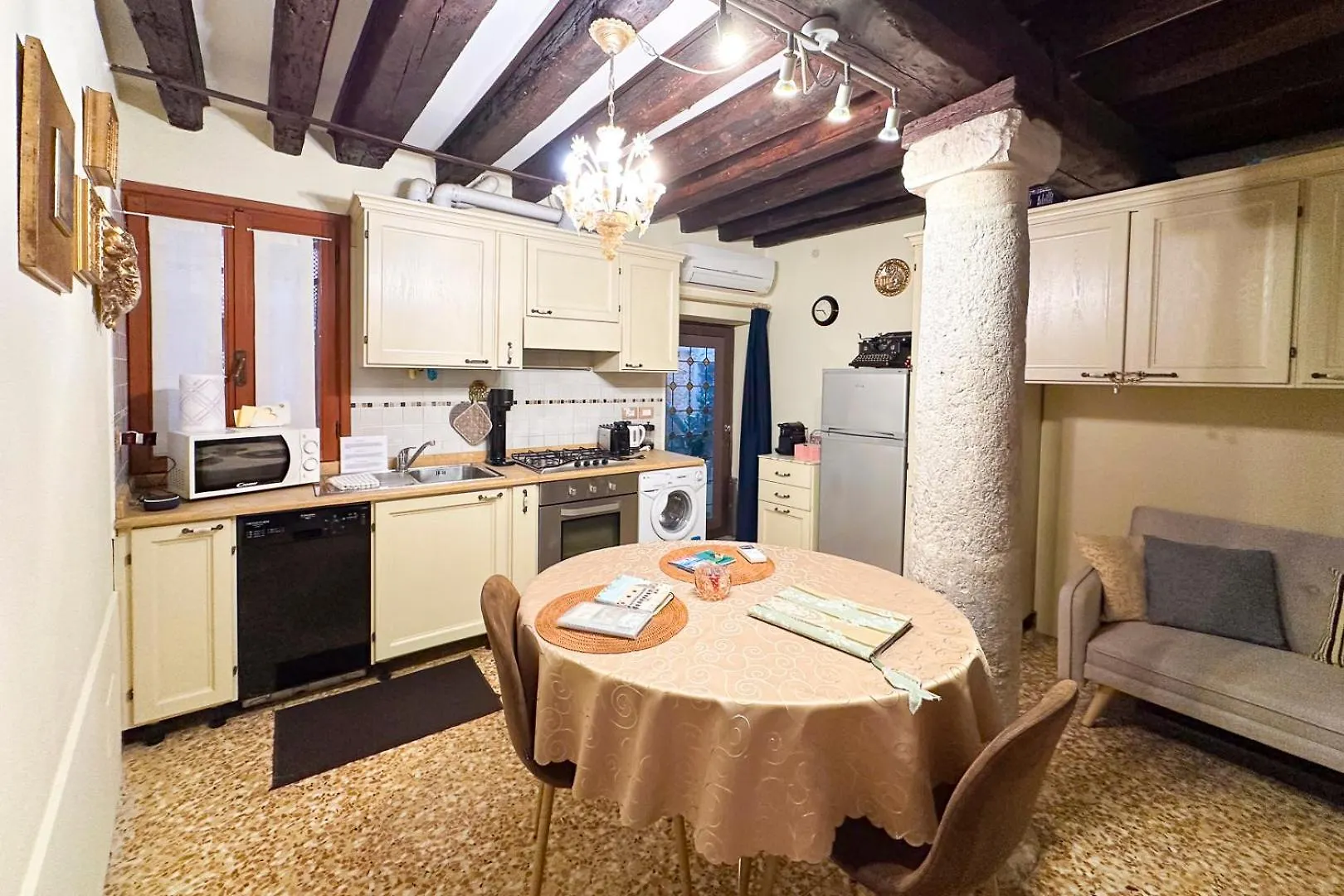 Historical Flat In Cannaregio, Venezia 0*, Venise Italie